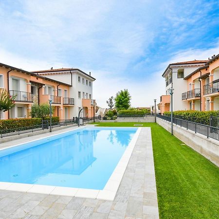 Aurora Home Сирмионе Экстерьер фото