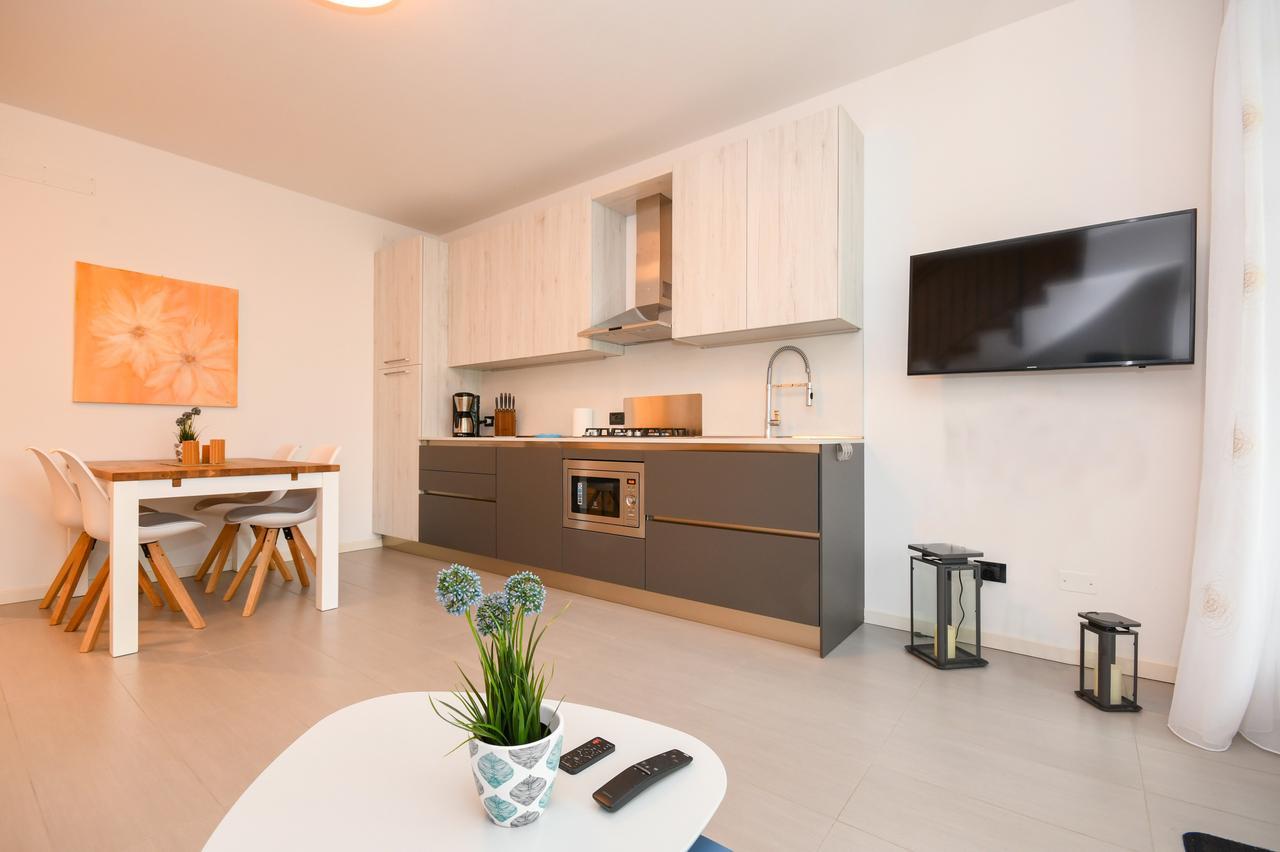 Aurora Home Сирмионе Экстерьер фото