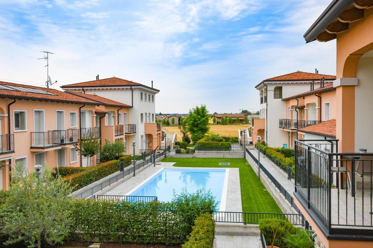 Aurora Home Сирмионе Экстерьер фото
